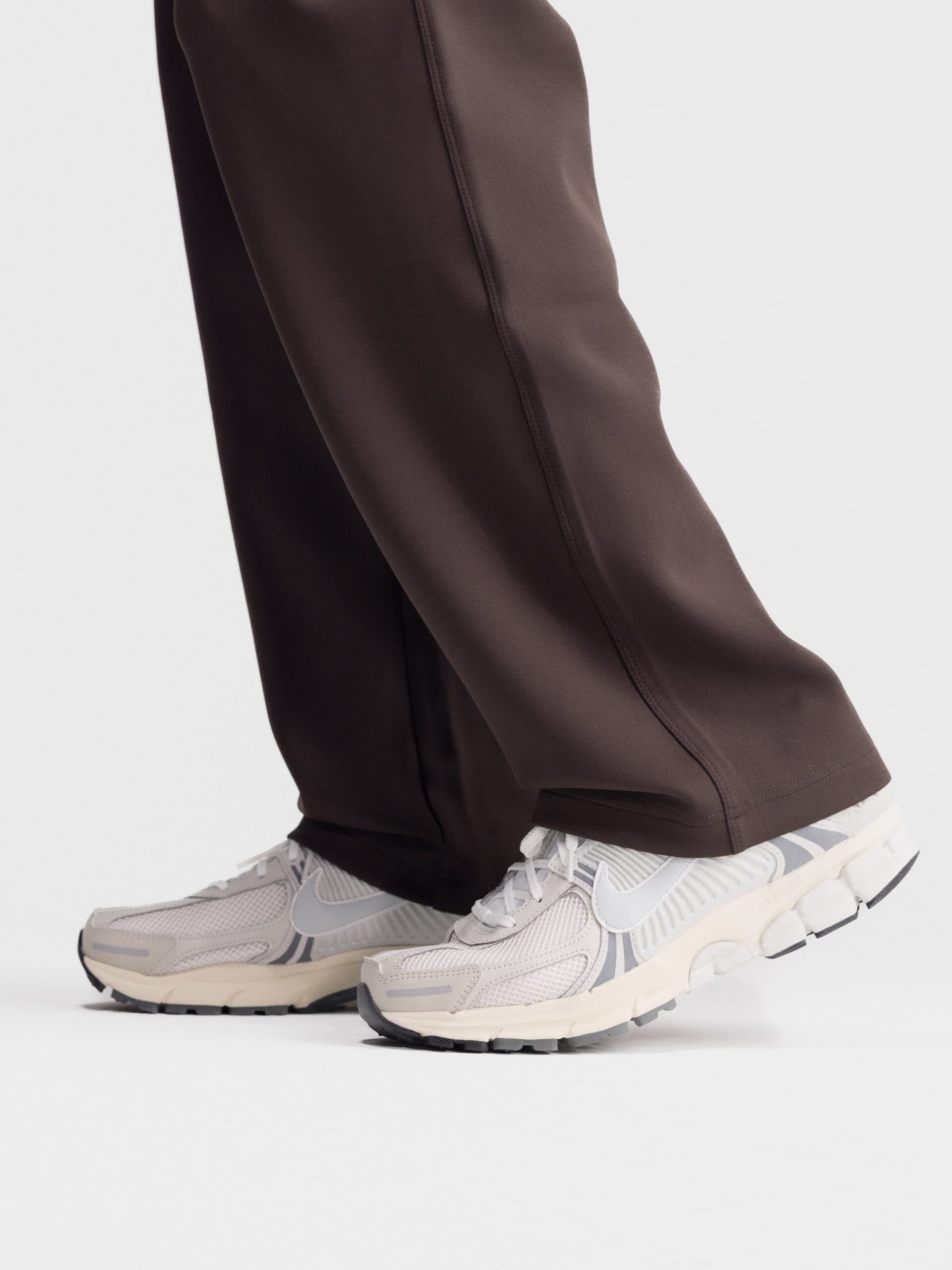 Everyday Athletic Pant 2