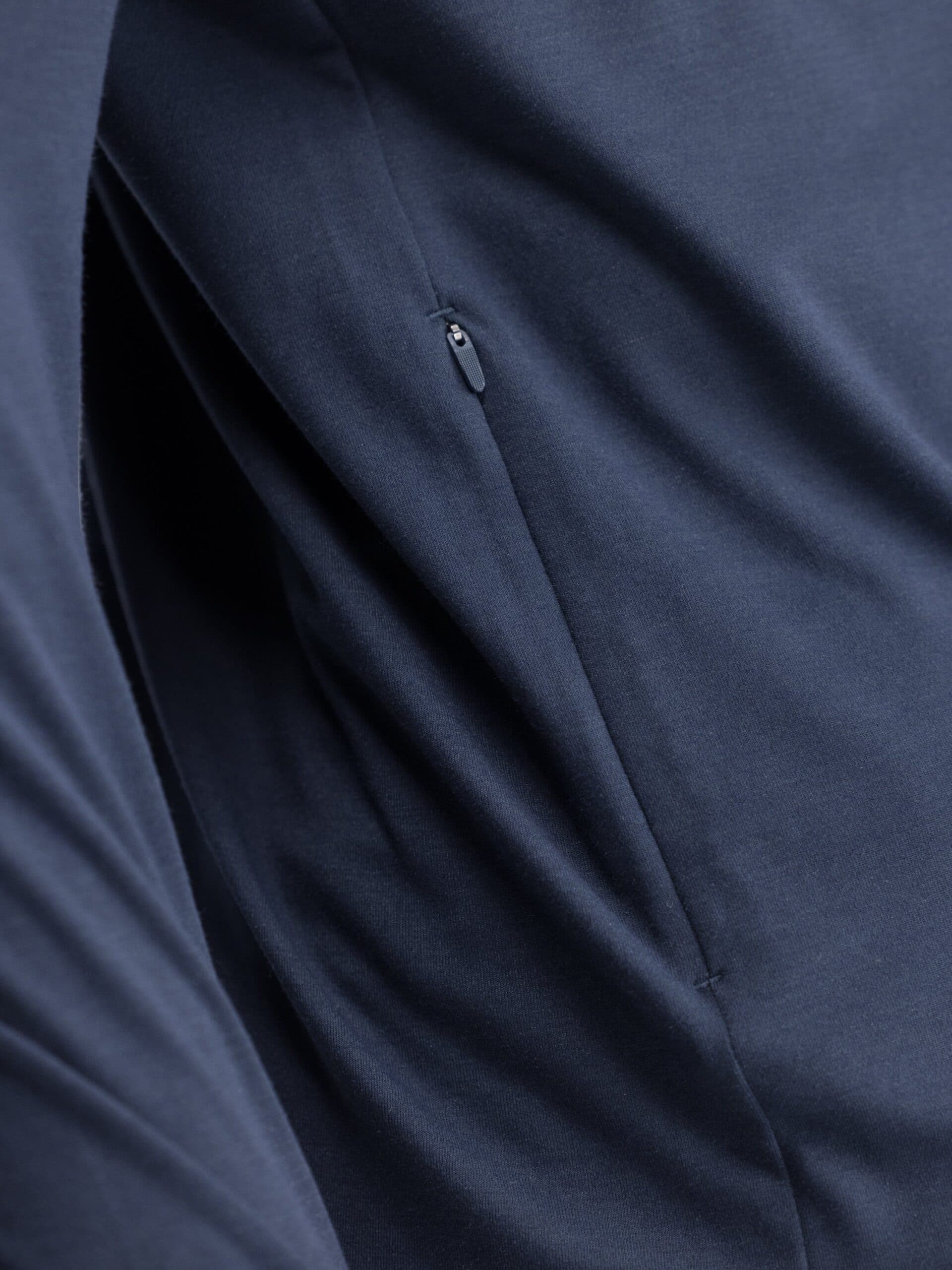 Lightweight Motion Hoodie 3